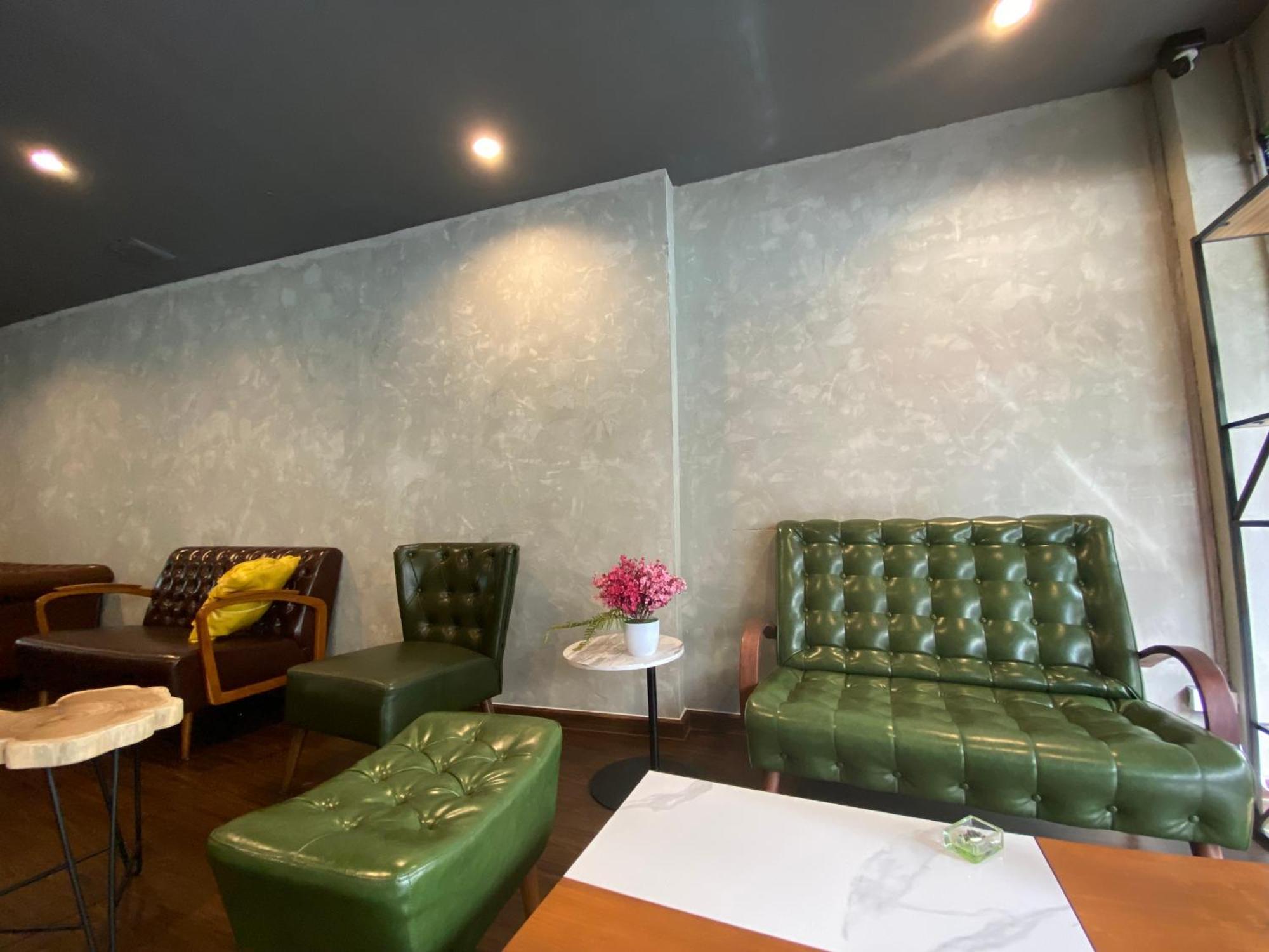 Bud Brew Beyond Dispensary And Hotel بانكوك المظهر الخارجي الصورة